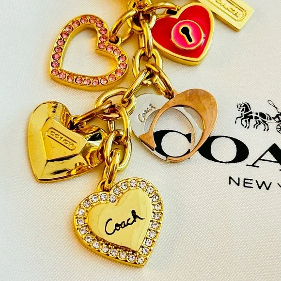 💰SOLD💰RARE Coach Heart Charm Keychain/ Bag Charm - Picture 6 of 7